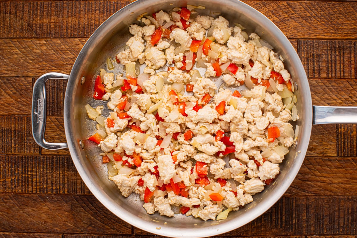 Chicken, chopped onions and red pepper